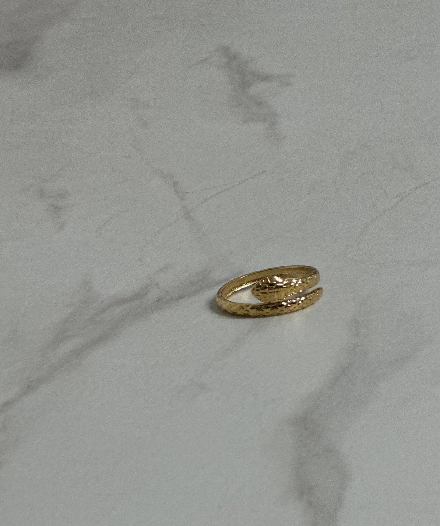 BAGUE MÉDUSA - DORÉE